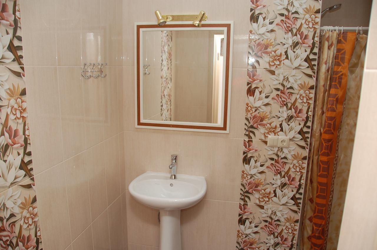 Green Apple Hostel Kiev Dış mekan fotoğraf