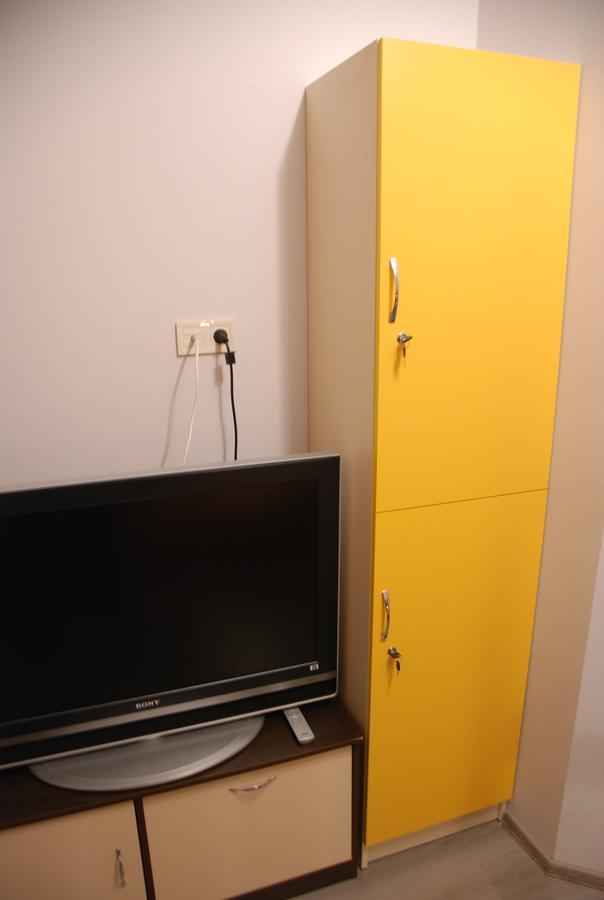 Green Apple Hostel Kiev Dış mekan fotoğraf